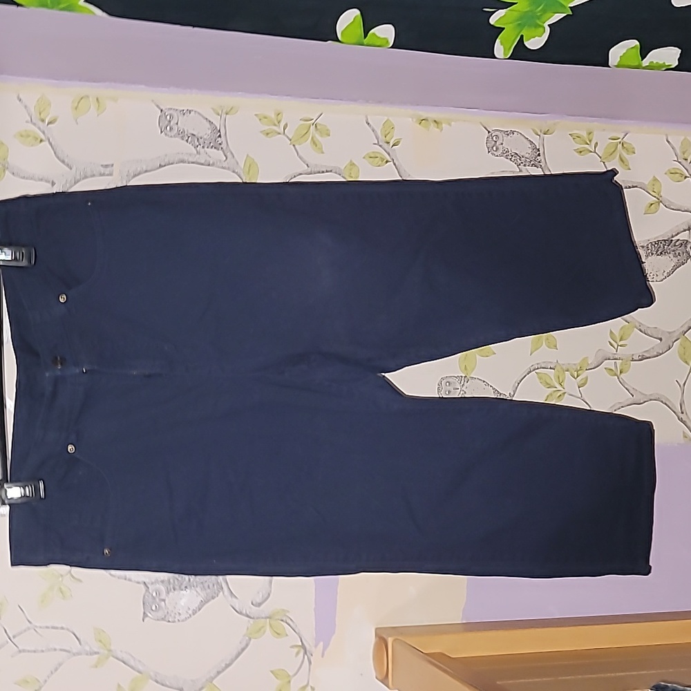 Women capris